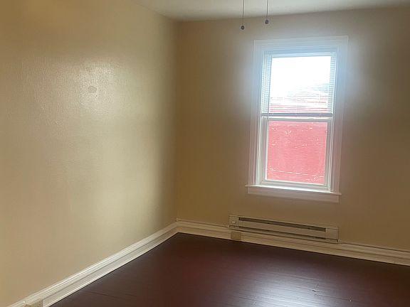 2nd image of 42 Ann St APT 3