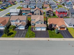 33 Castle Bridge Drive, St. John's, NL A1H0C7
