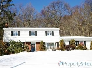 1161 Ridge Dr, Mountainside, NJ 07092
