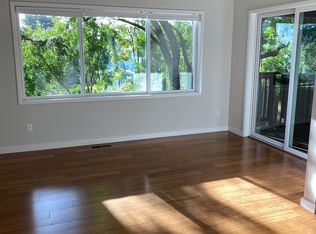 920 Wave Ave #B, Moss Beach, CA 94038