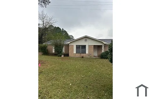 3604 Donna Dr Photo 1