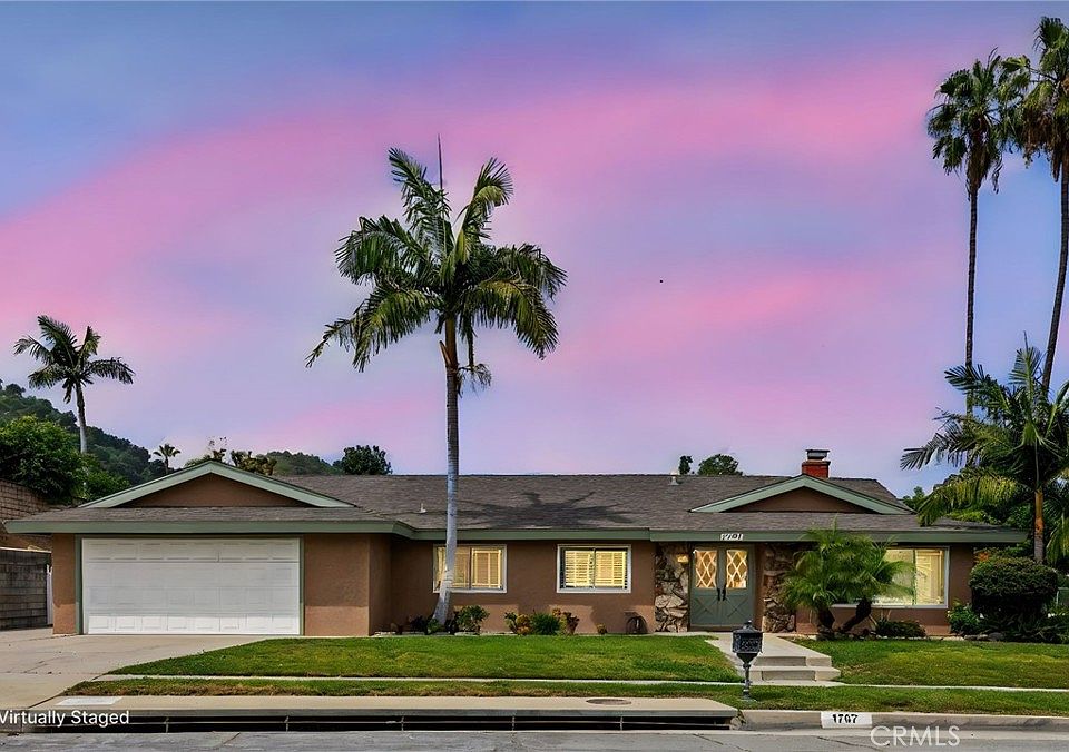 1st image of 1707 Old Canyon Dr