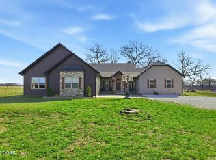 8161 Falcon Rd, Neosho, MO 64850
