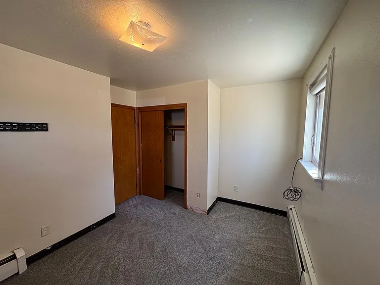 616 Ivy Ave E — Photo 23