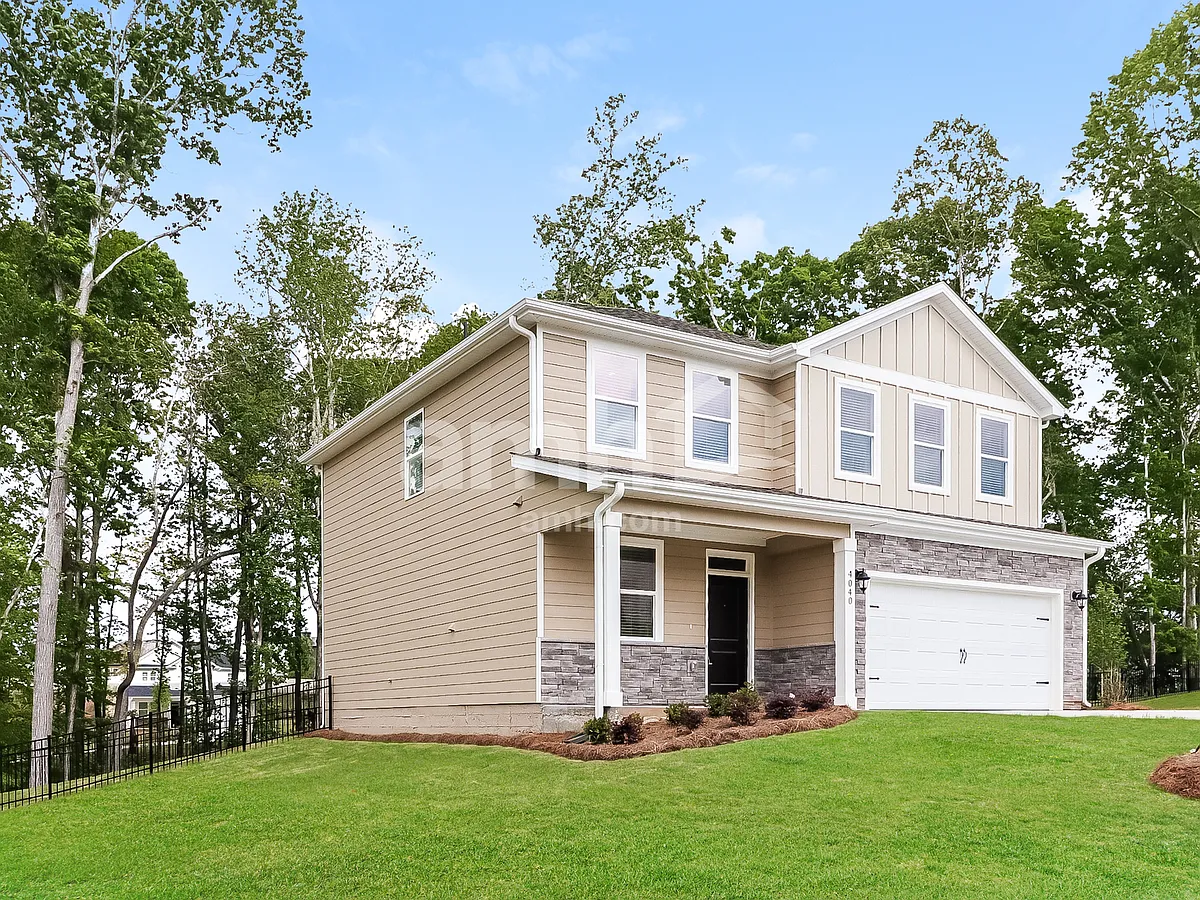 Building Photo - 4040 Chivalry Dr