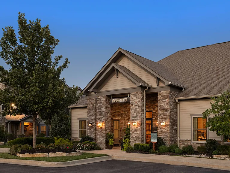 Adara Overland Park — Photo 23