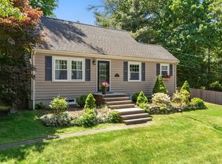 38 Vale View Rd, Wakefield, MA 01880