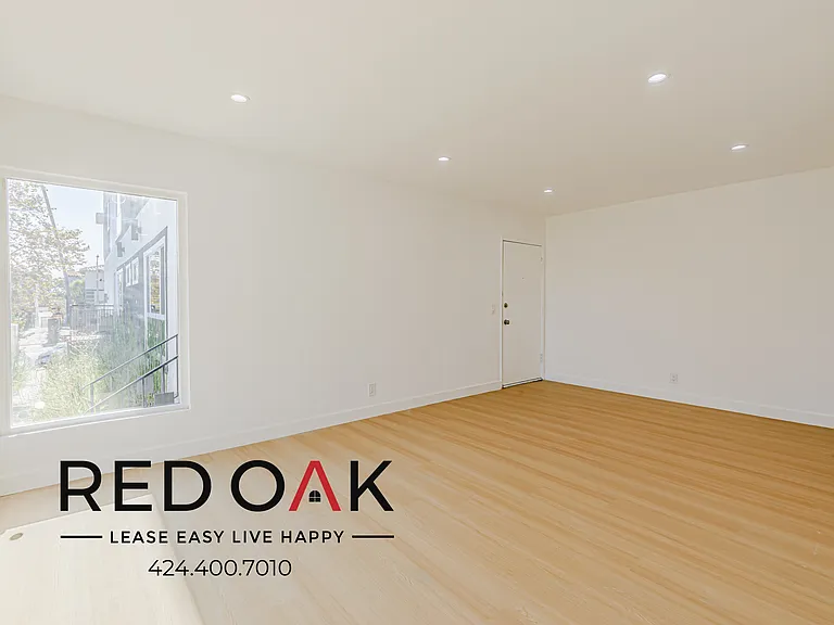 126 N Catalina St #3 — Photo 4