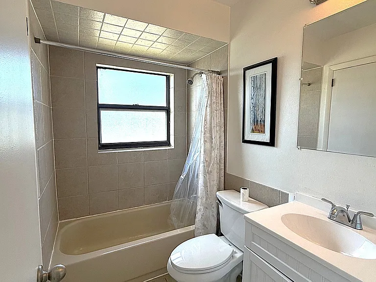 2906 S Semoran Blvd — Photo 8