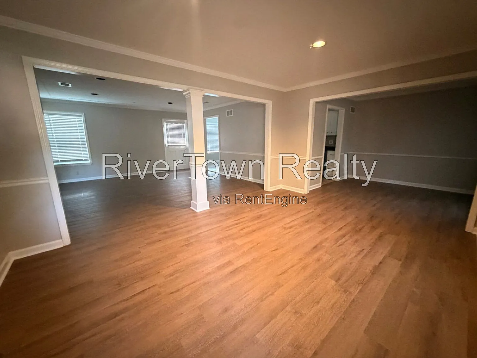 3 bed, 2.0 bath, 1466 sqft, $2,195 — Photo 3