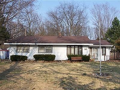 1st image of 52495 Arnold St