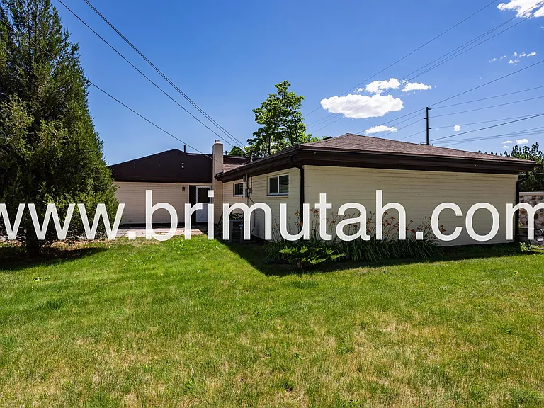 1313 E 8425 S — Photo 22