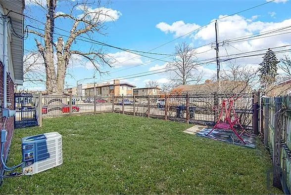 11701 S Campbell Ave — Photo 12