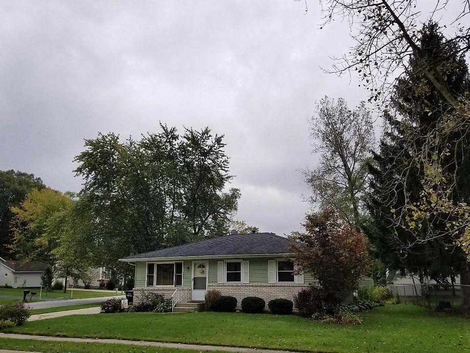 1st image of 6673 Lakewood Ave
