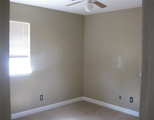 4th image of 133 Woodland Cres