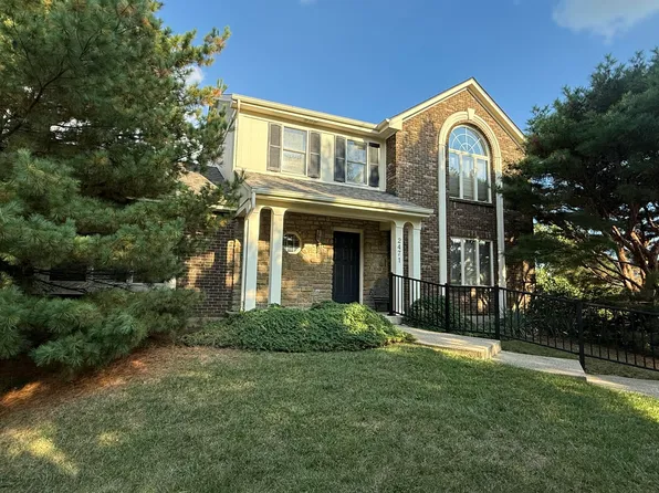 2471 High Crossing Dr, Crescent Springs, KY 41017