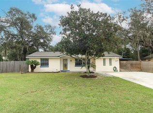 600 Avenue E, Chuluota, FL 32766