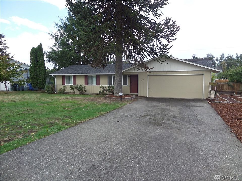 1st image of 1308 142nd St E