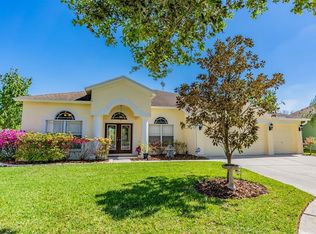 5924 Bramble Bush Ct, Zephyrhills, FL 33541