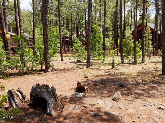 2nd image of 8489 Pine Wood Dr