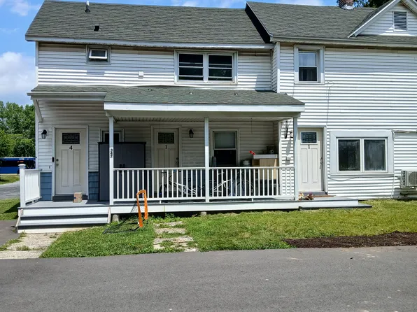 347 Route 9w APT 3, Glenmont, NY 12077