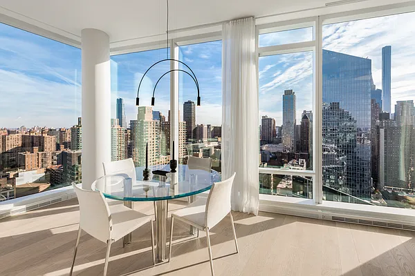 Sold by Corcoran | media 3