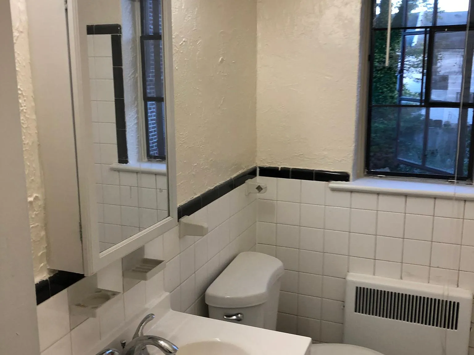 2 bed, 1100 sqft, $1,395 — Photo 4