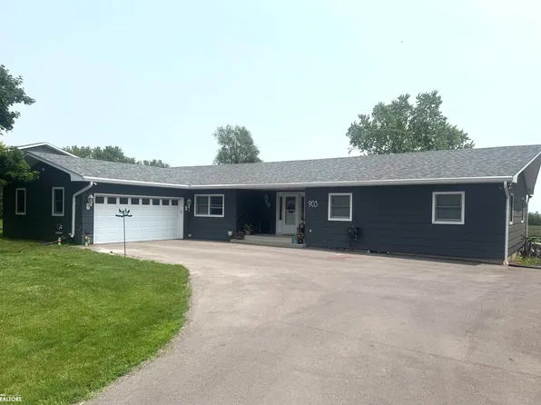 903 S Cherry St, Creston, IA 50801