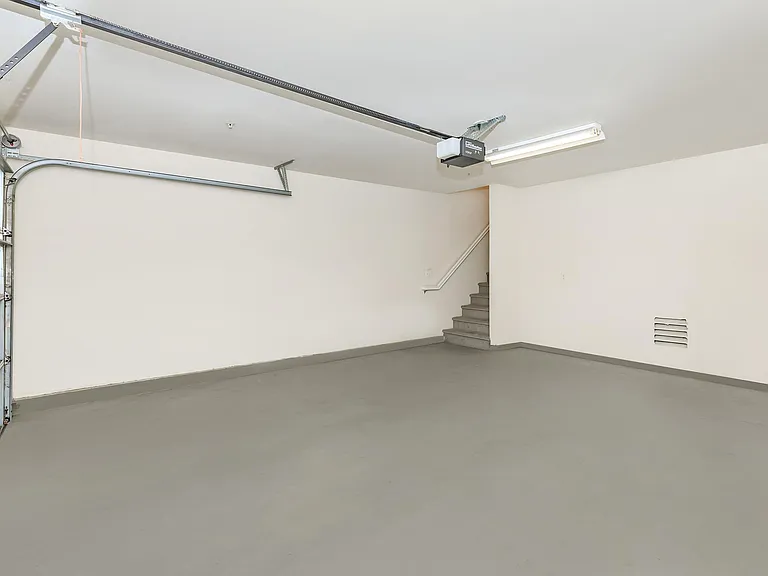 Bellecour Way Apartment Homes — Photo 55