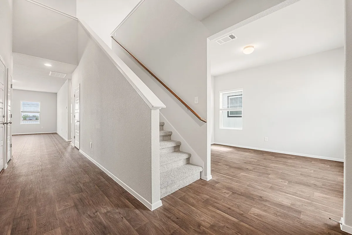 Building Photo - 180 Keltic Dr