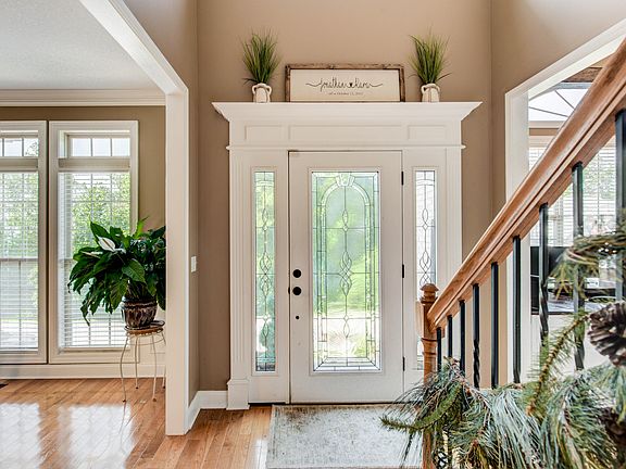 4th image of 8316 Bluestone Ln