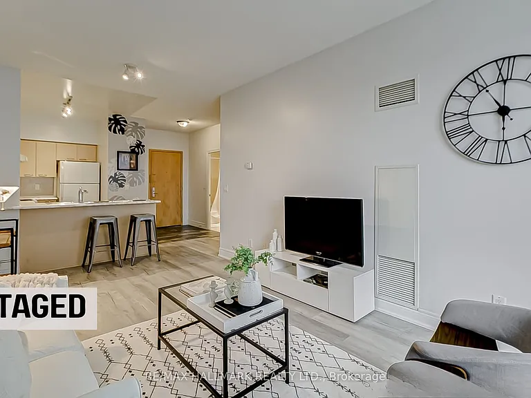 62 Suncrest Blvd #112 — Photo 8