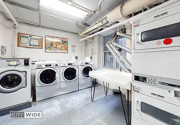 5th image of 120 W 86th St APT 10B