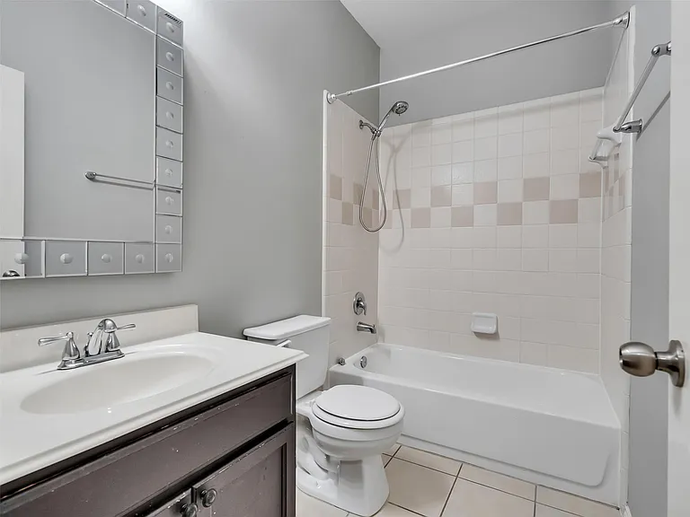 3417 Cypress Village Dr — Photo 9