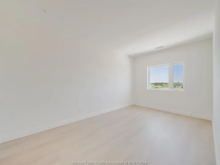 4300 Laurier Pkwy #546 — Photo 21