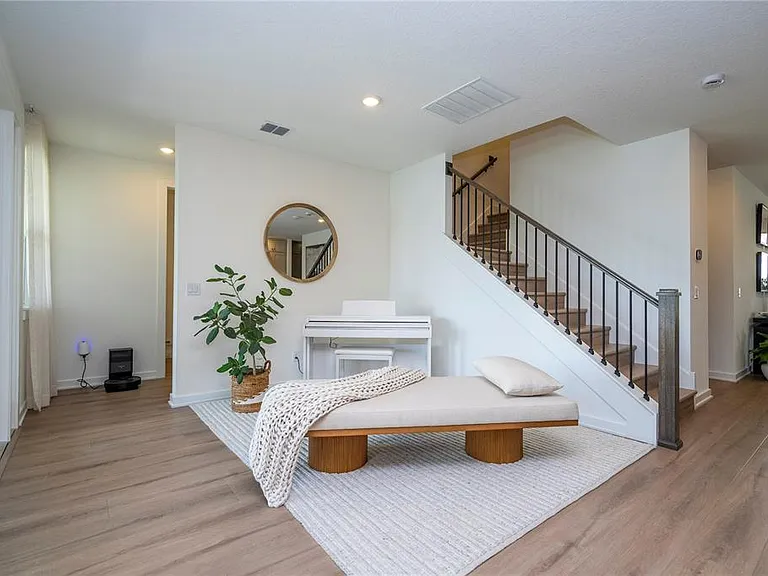 2184 Broadbrook Dr — Photo 36