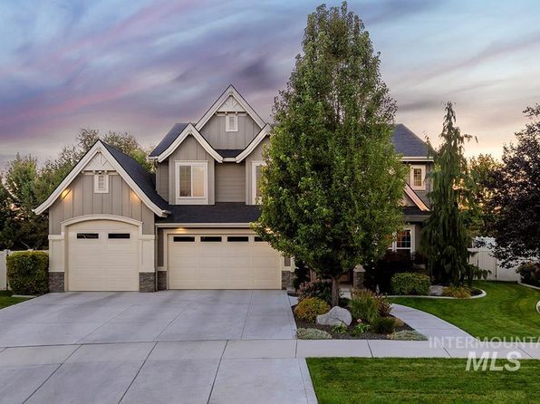 1867 N Luge Ave, Eagle, ID 83616