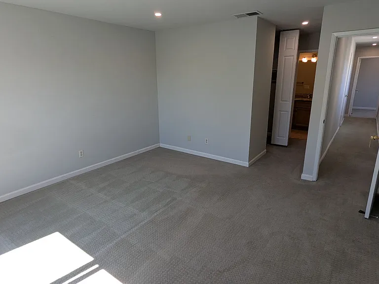 3506 McCoppin Park Ct — Photo 10