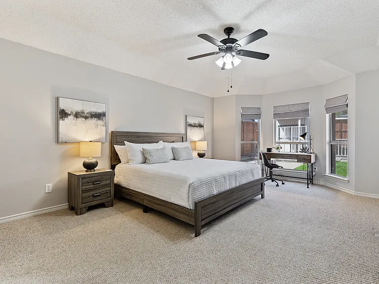 4909 Springtree Ln — Photo 19