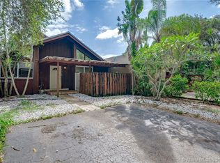 6928 NW 30th Ave, Fort Lauderdale, FL 33309