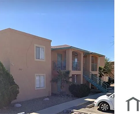 1311 N Gila St #4 — Photo 17