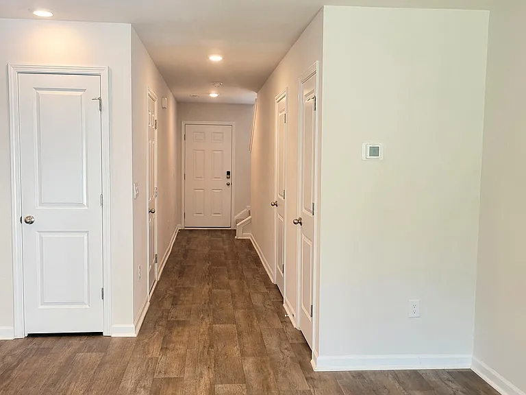 2709 Gracie Ln — Photo 10