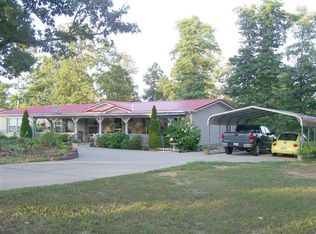 250 Day Ln, Tennessee Ridge, TN 37178