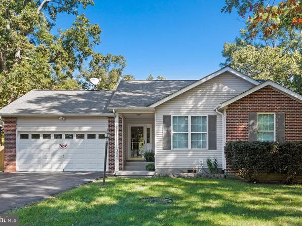 36011 Army Navy Dr, Mechanicsville, MD 20659
