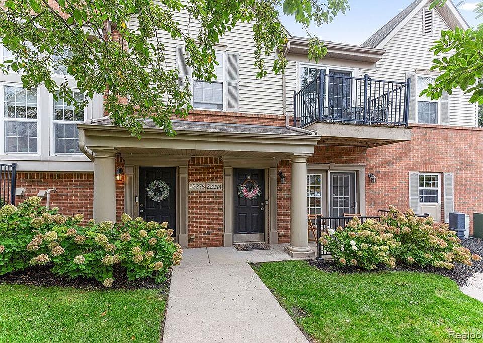 1st image of 22274 Abbey Ln