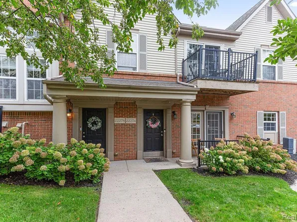 22274 Abbey Ln, Dearborn, MI 48124