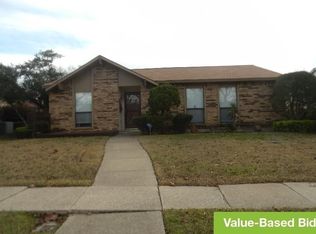 622 Button Dr, Mesquite, TX 75150