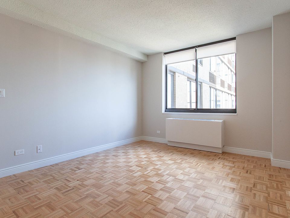 1st image of 215 E 95th St APT 30C