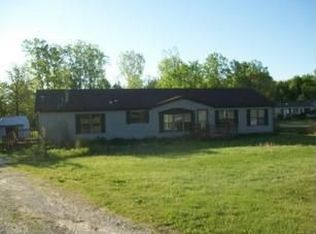 7743 Marsh Rd, Cottrellville, MI 48039