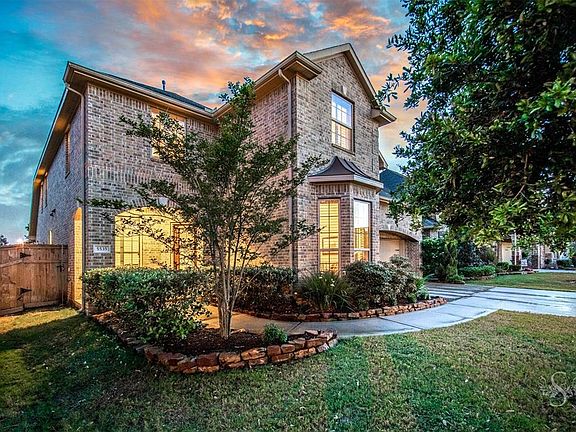 2nd image of 5535 Cedar Elm Ln